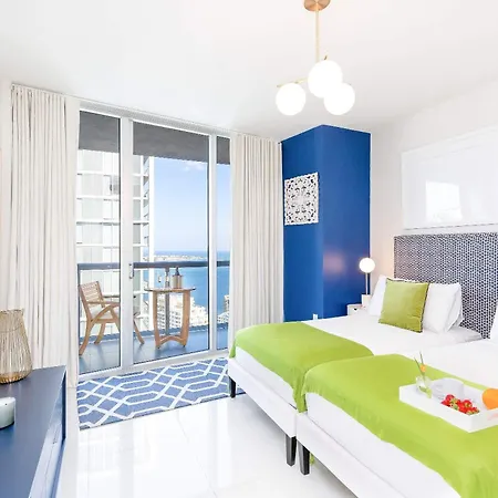 Mvr - Wake To Water & Skyline Views Villa